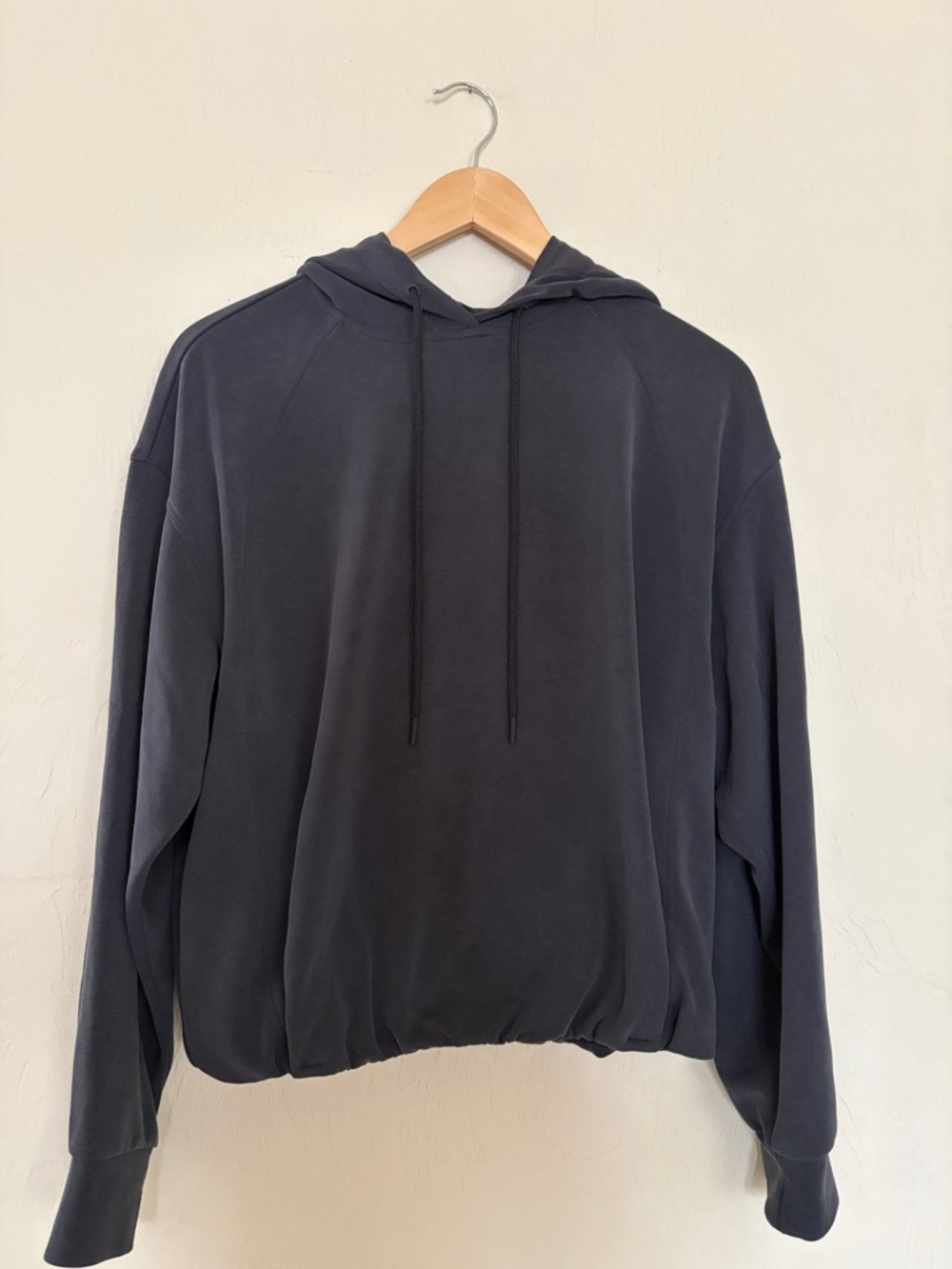 Athleta Seasoft Bubble Hem Hoodie. Great condition! Worn Twice.